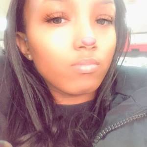 Meet your Posher, Ebony